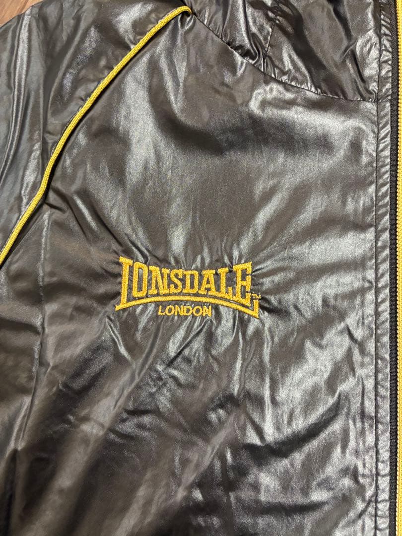 Lonsdale フード付きトレーニングウェア上下セット