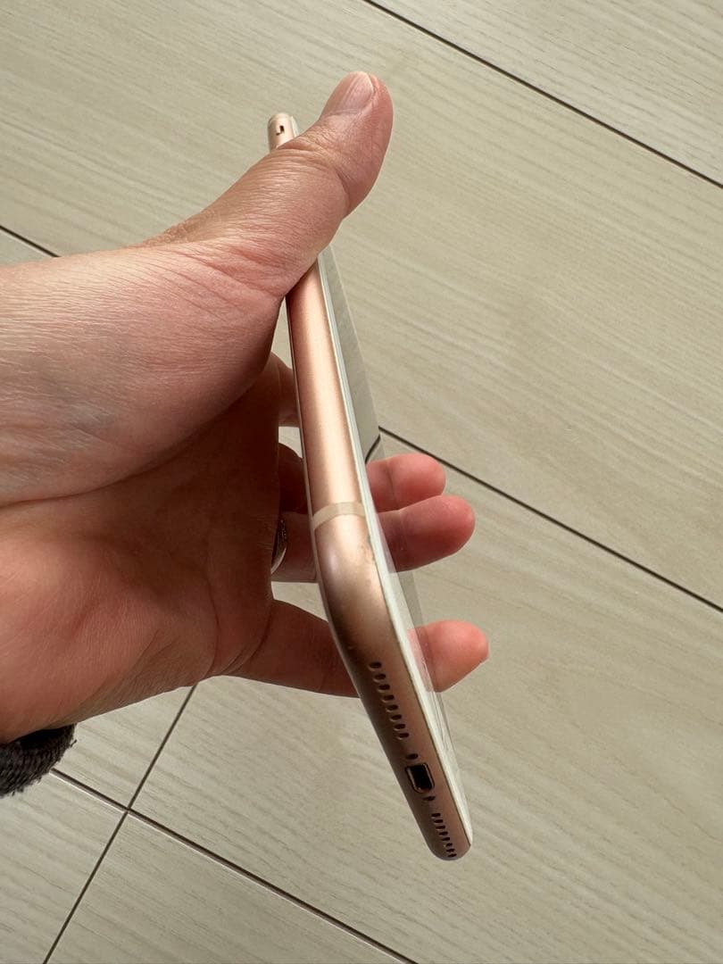 Apple iPhone 8 Plus ゴールド 256GB