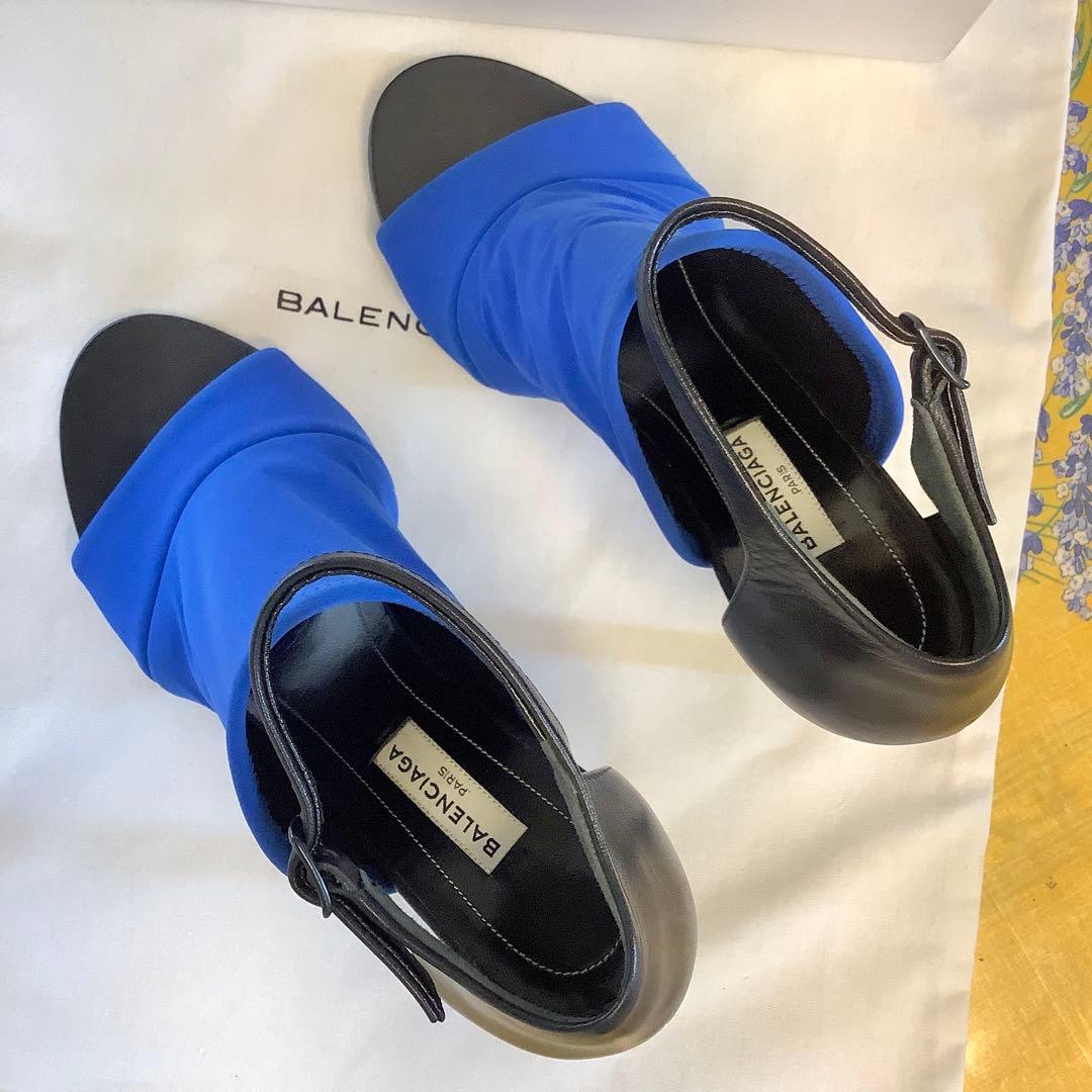 試着のみ新品! バレンシアガ オープントゥ アンクルストラップ 23㎝