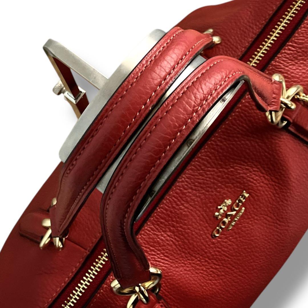 コーチ 良品 2way 斜め掛け可 馬車金具 シボレザー ハンドバッグ レッド系