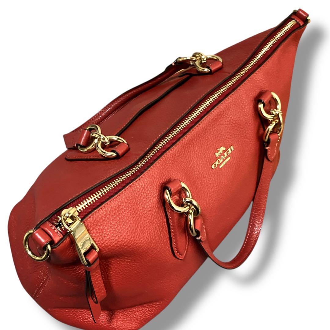 コーチ 良品 2way 斜め掛け可 馬車金具 シボレザー ハンドバッグ レッド系