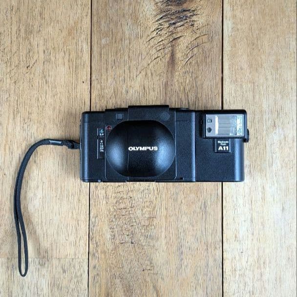 オリンパス OLYMPUS XA A11付き フィルムカメラ