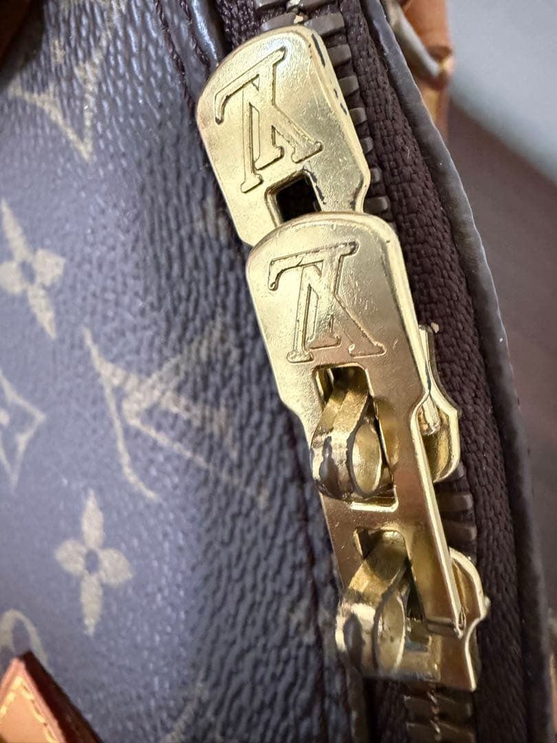 LOUIS VUITTON ルイヴィトン モノグラム ハンドバッグ アルマ