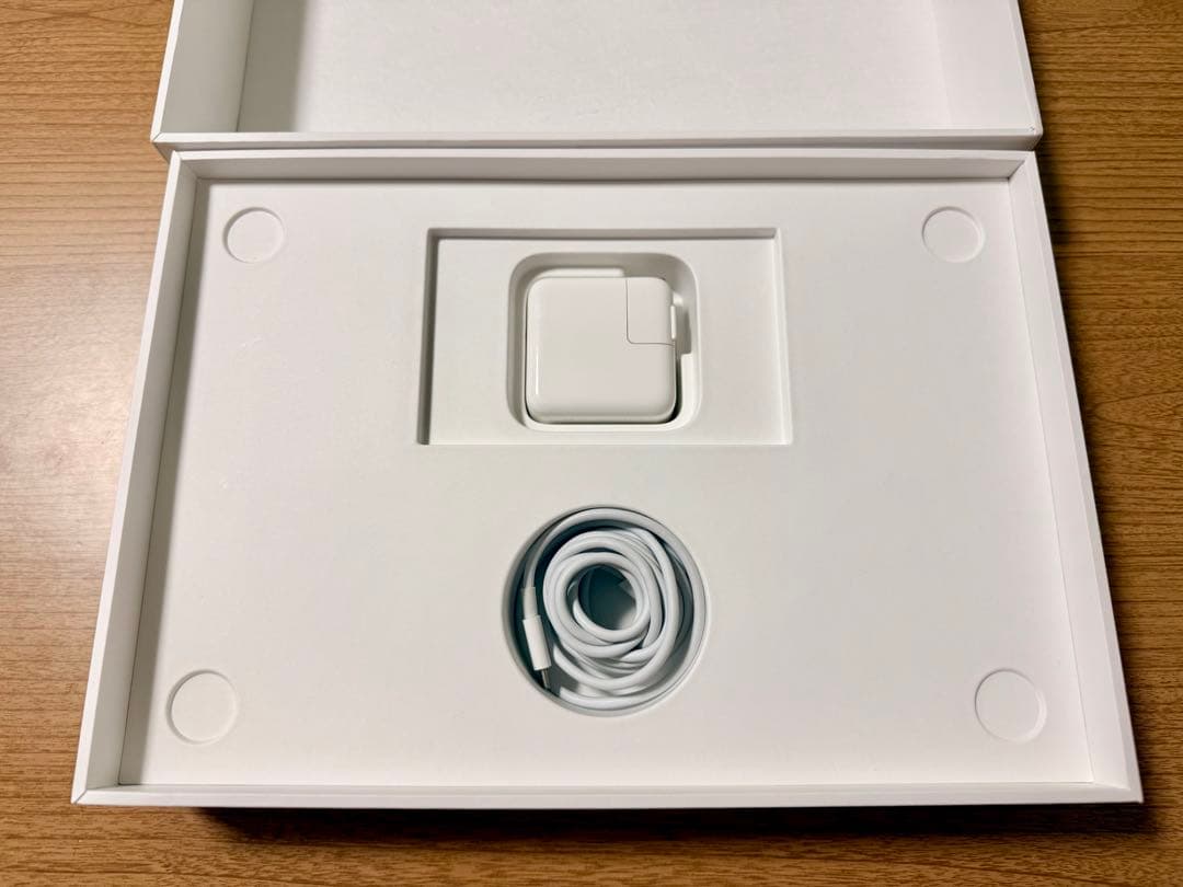 MacBook本体 MacBook Air M1 512GB