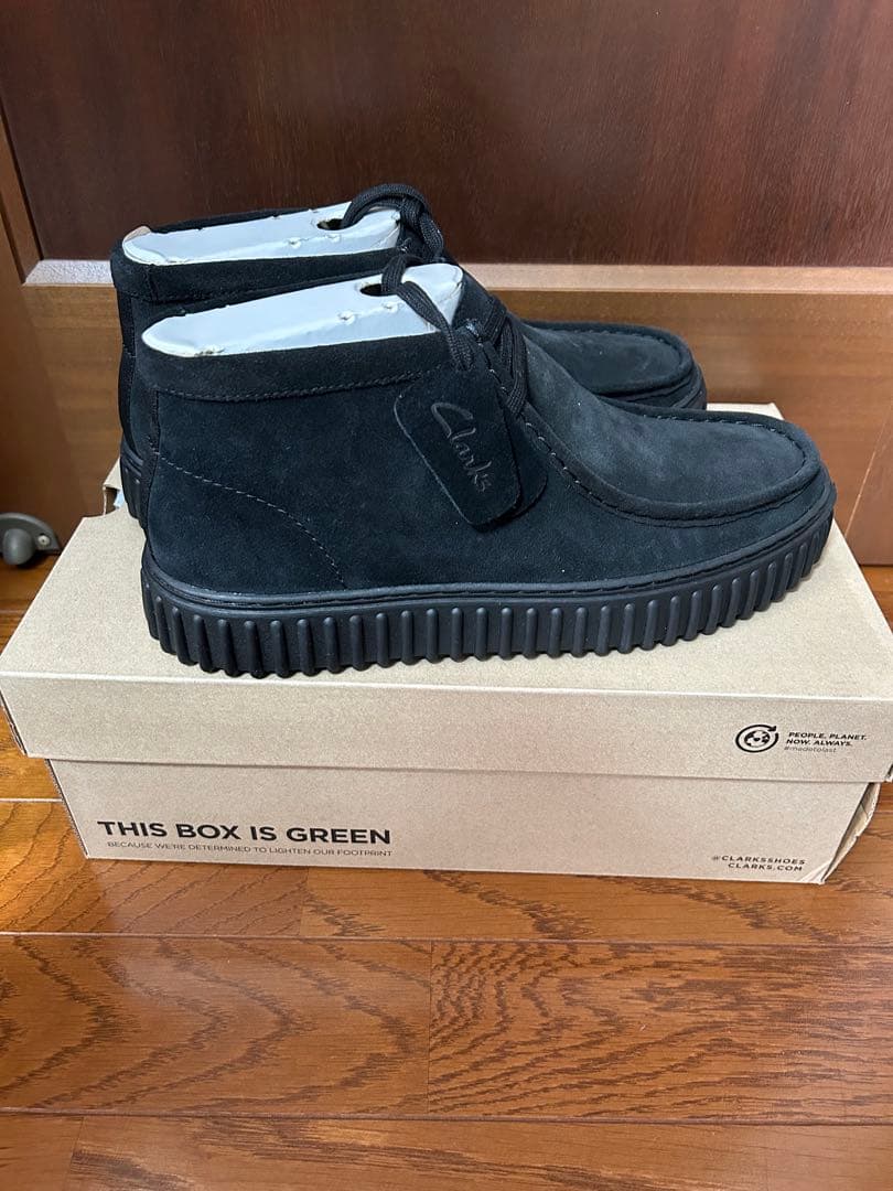 靴 Clarks Torhill Hi