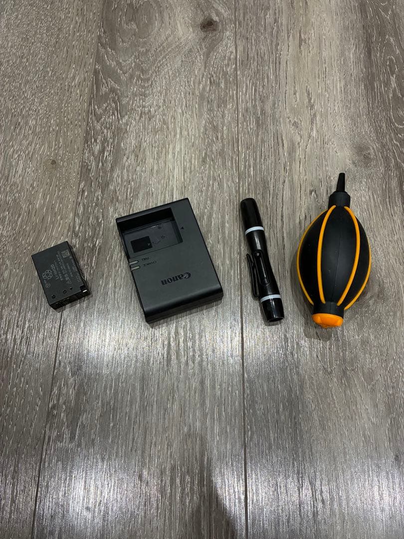 Canon ミラーレスEOS M3 交換レンズ 三脚etc.