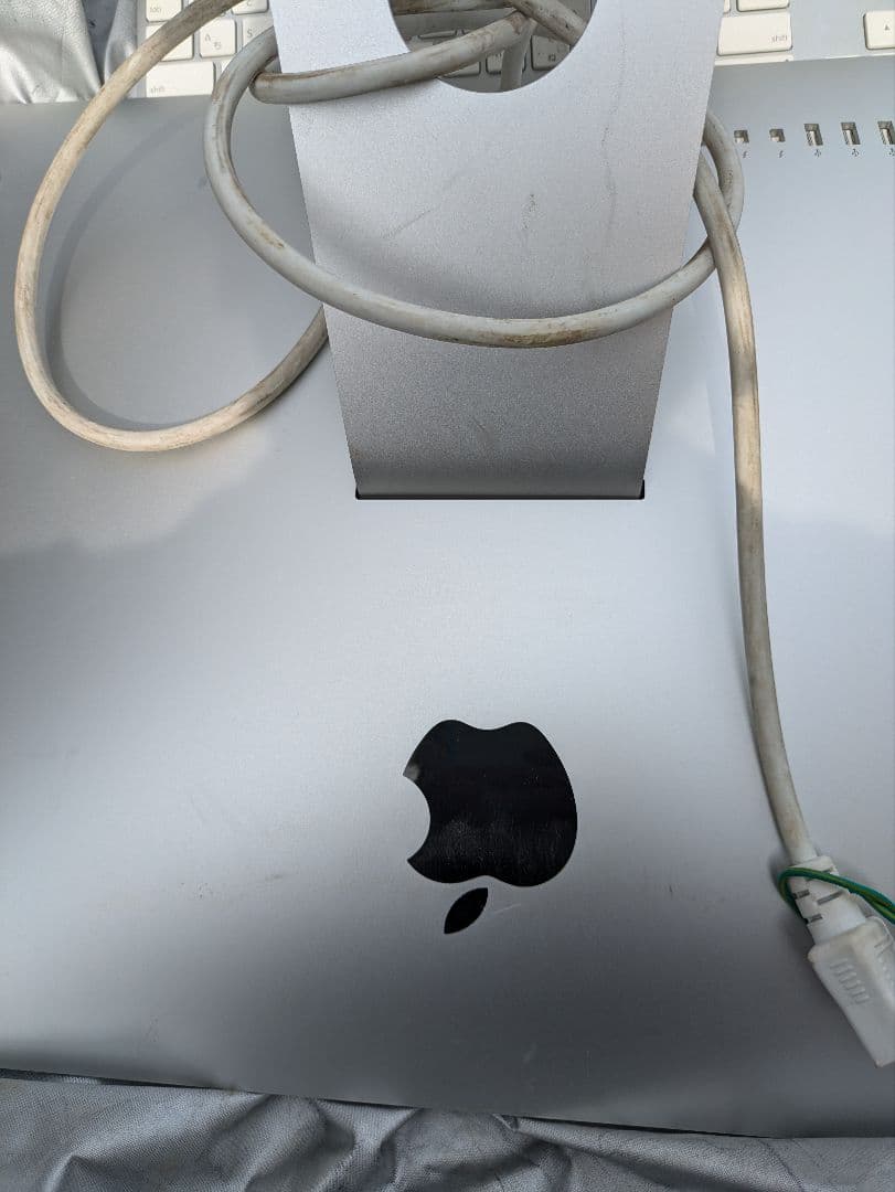 Apple iMacキーボードやマウス付き２台セット