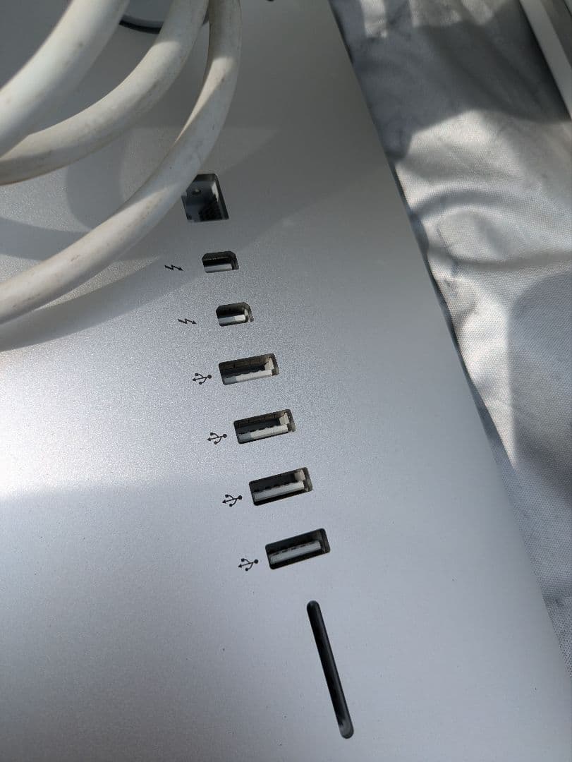 Apple iMacキーボードやマウス付き２台セット