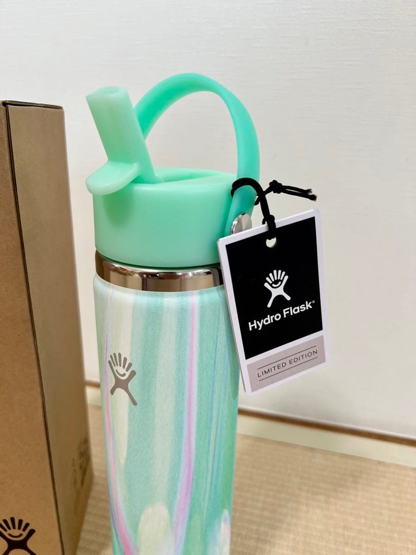 ハイドロフラスク 24oz Jelly Green ストロー付水筒 限定品