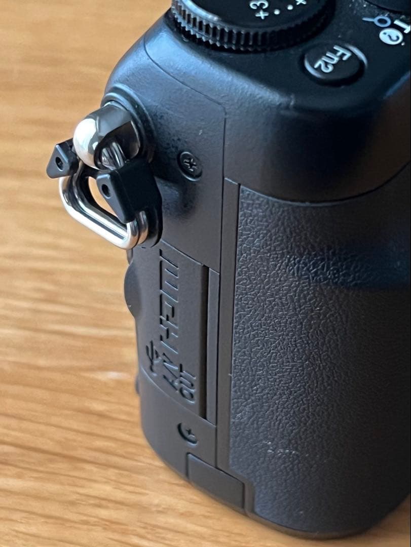 【Nikon COOLPIX P7100】コンパクトデジタルカメラ