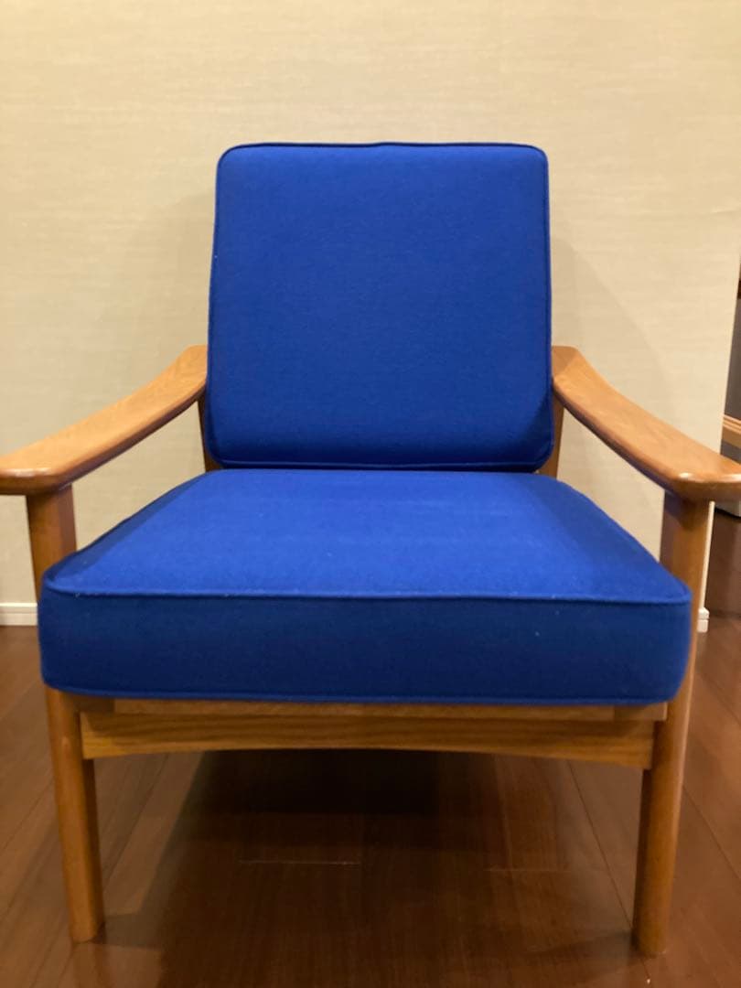 1人掛けソファ MOBLEY WORKS 1P Sofa