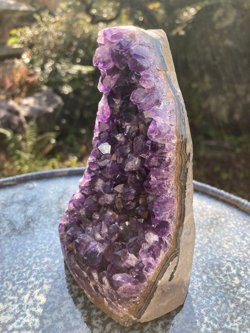 アメジスト結晶 置物　二月の誕生石　パワーストーン　ヒーリング