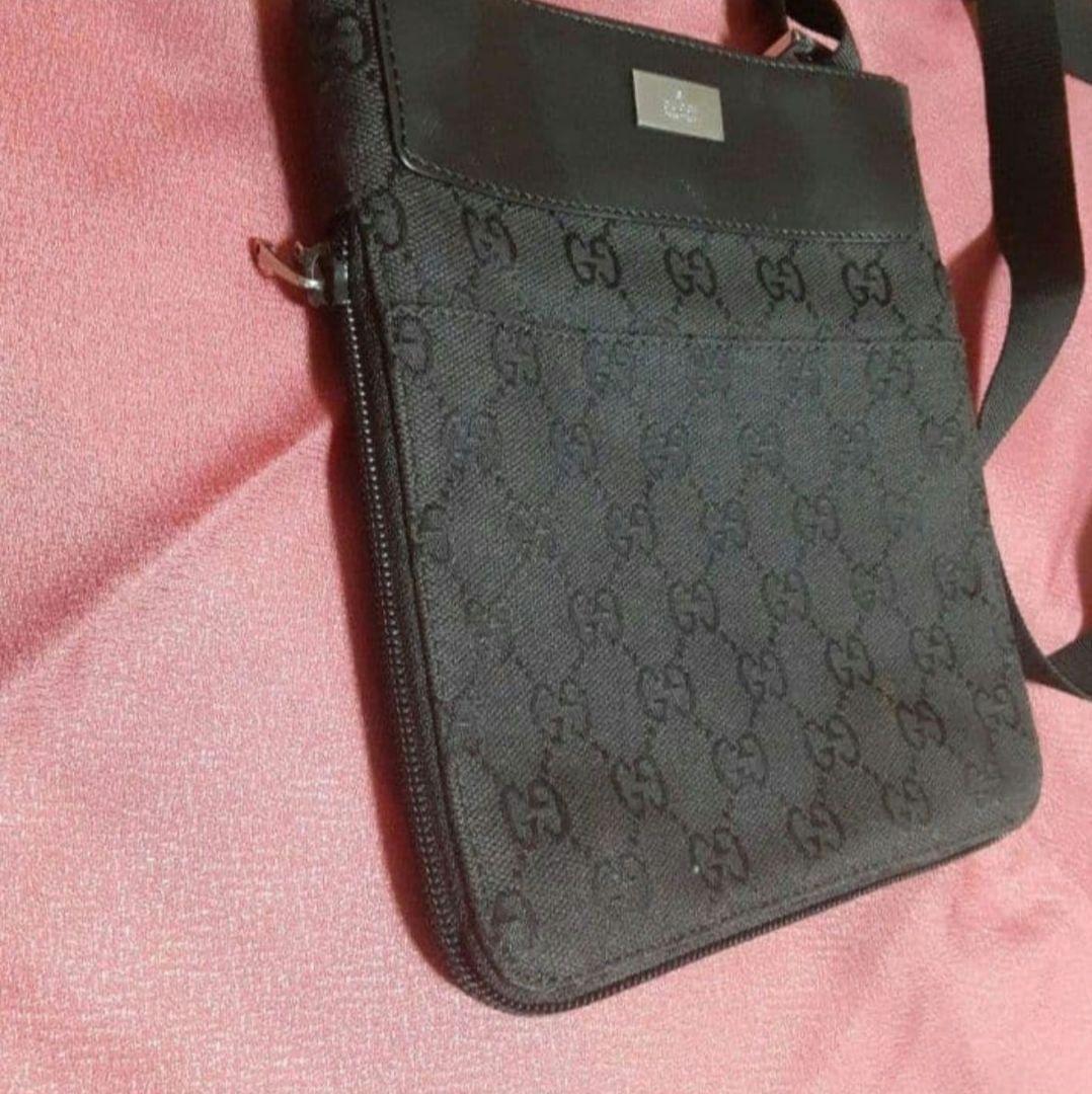 タ*マ様 【未使用美品】Gucci ブラック ショルダーバッグ