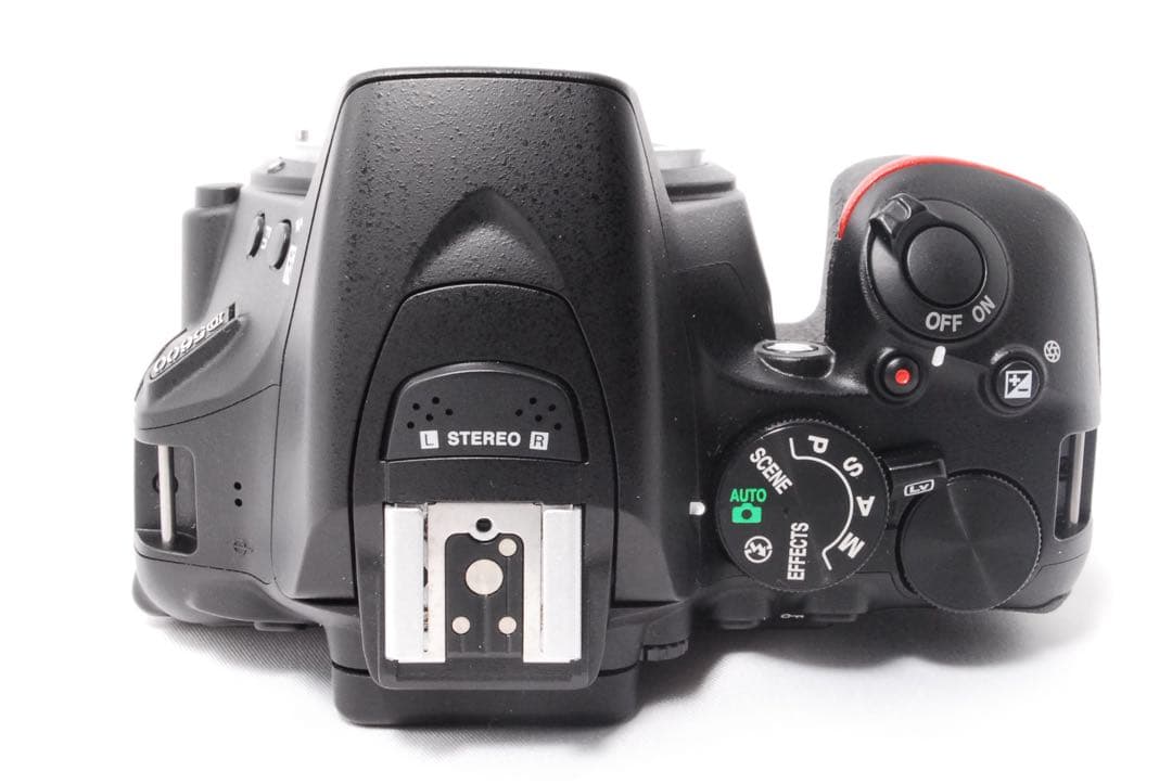 ❤️Nikon D5600 ダブルズームキット❤️一眼レフカメラ❤️手ぶれ補正付き❤️