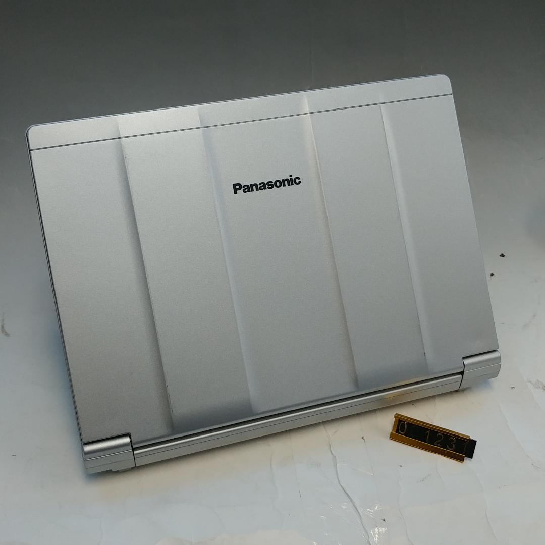 Panasonic CF-SV1 12㌅ i5 第11世代 16GB 238GB