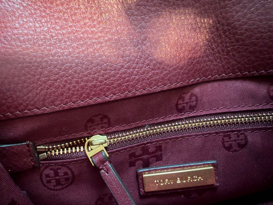 お値下げ！美品⭐︎Tory Burch バーガンディ 斜めがけショルダーバッグ