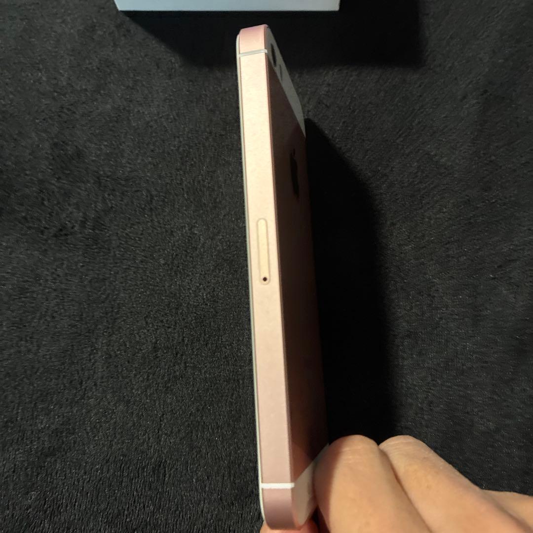 Apple iPhone SE 32GB ローズゴールド