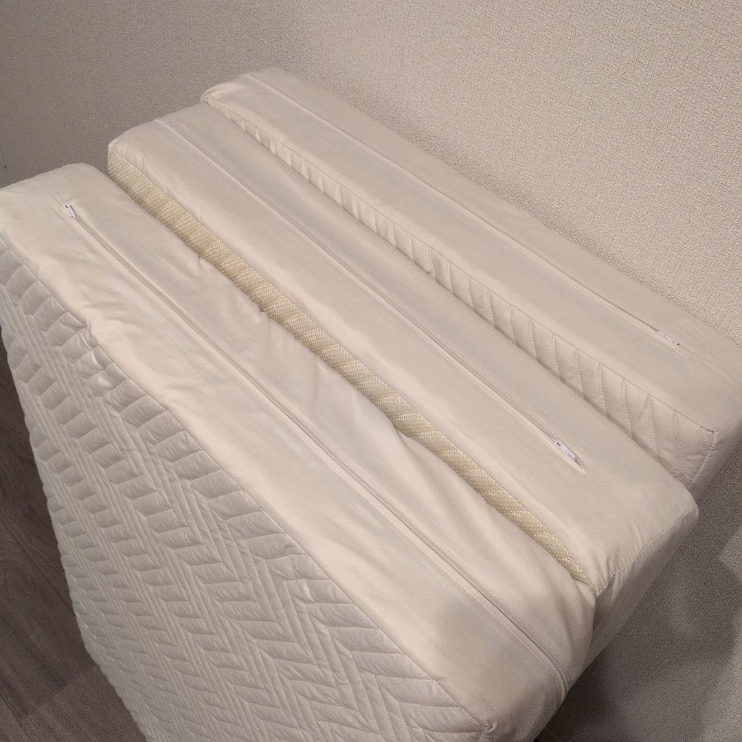 雲のやすらぎプレミアム　三つ折りマットレス