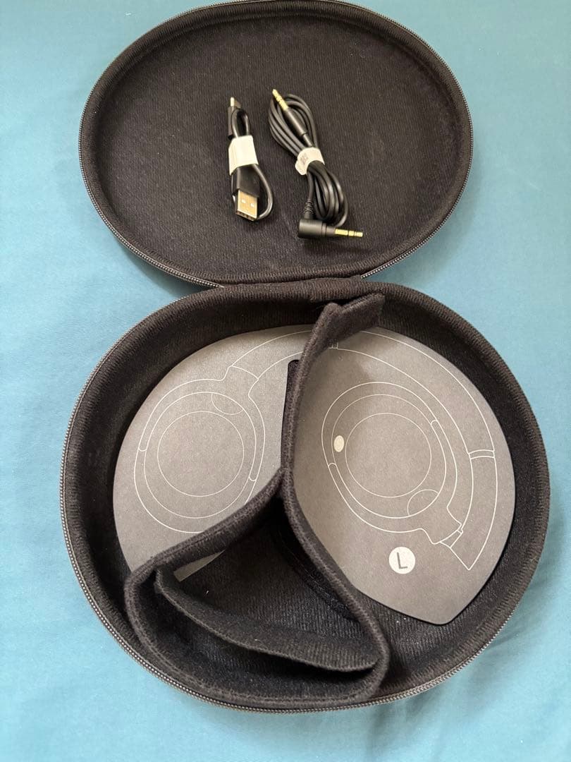 SONY ULT WEAR ワイヤレスヘッドフォン ホワイト