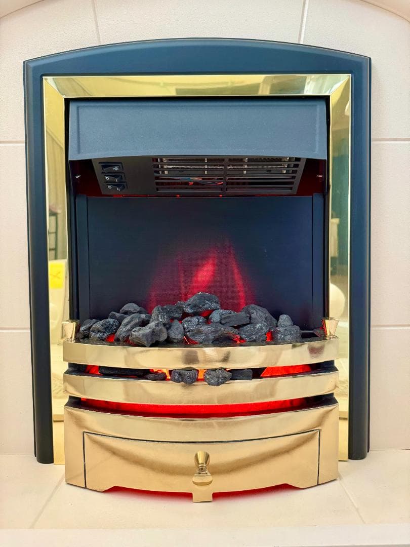 1点限り【美品】マントルピース 電気暖炉 擬似炎ヒーター付 石炭＆交換ランプ付