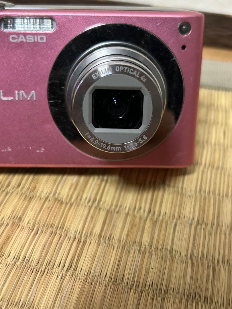 CASIO カシオ　デジタルカメラ　デジカメ　EX-Z100