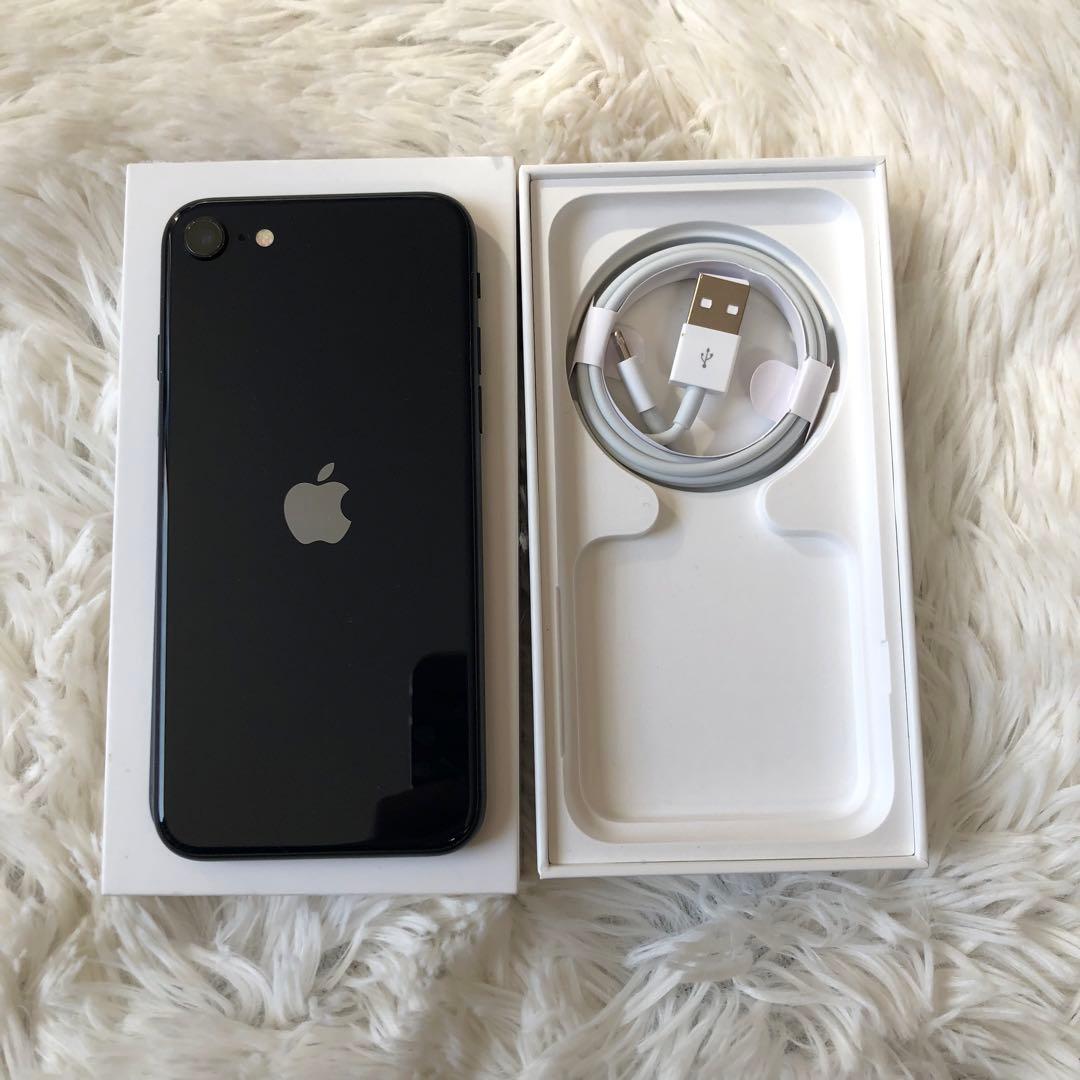 【年始割】iPhone SE3 64GB SIMフリー 【極美品】 【付属品】