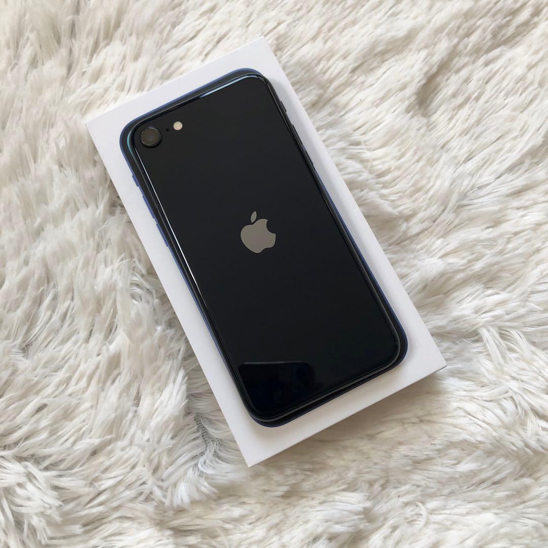【年始割】iPhone SE3 64GB SIMフリー 【極美品】 【付属品】