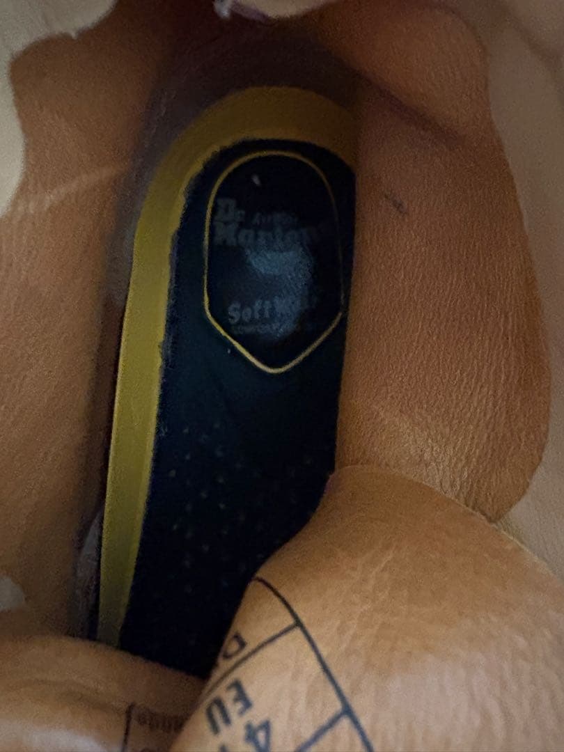 Dr. Martens スエードワークブーツ ベージュ　サイズ8