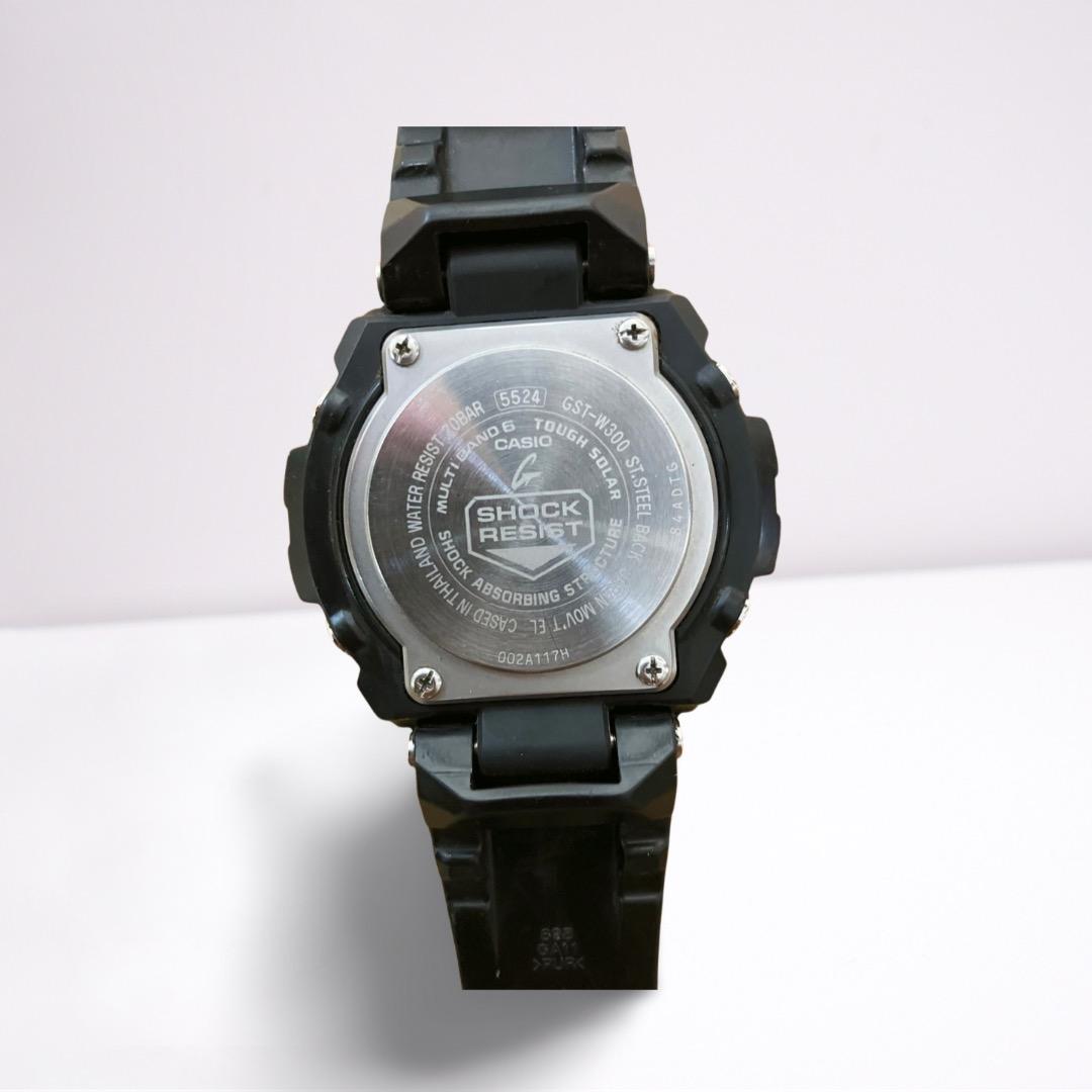 ご*ん様 CASIO G-SHOCK GST-W300 タフソーラー 電波