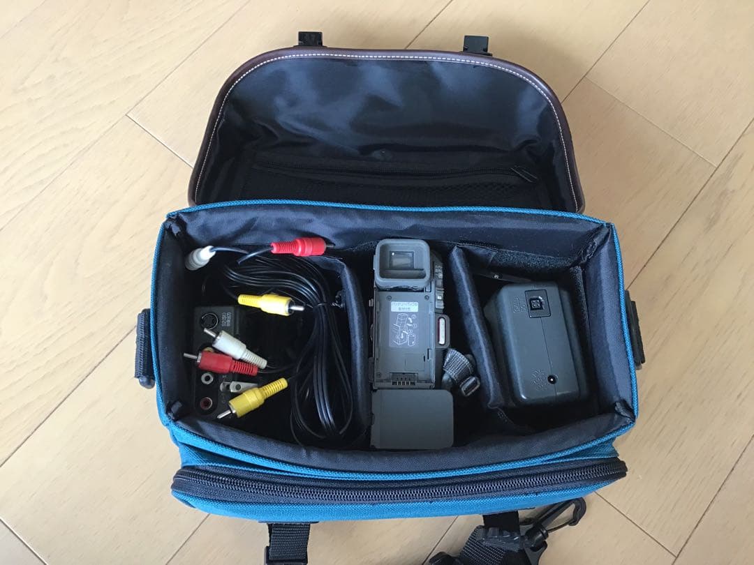 Panasonic ビデオカメラ　NVーC5