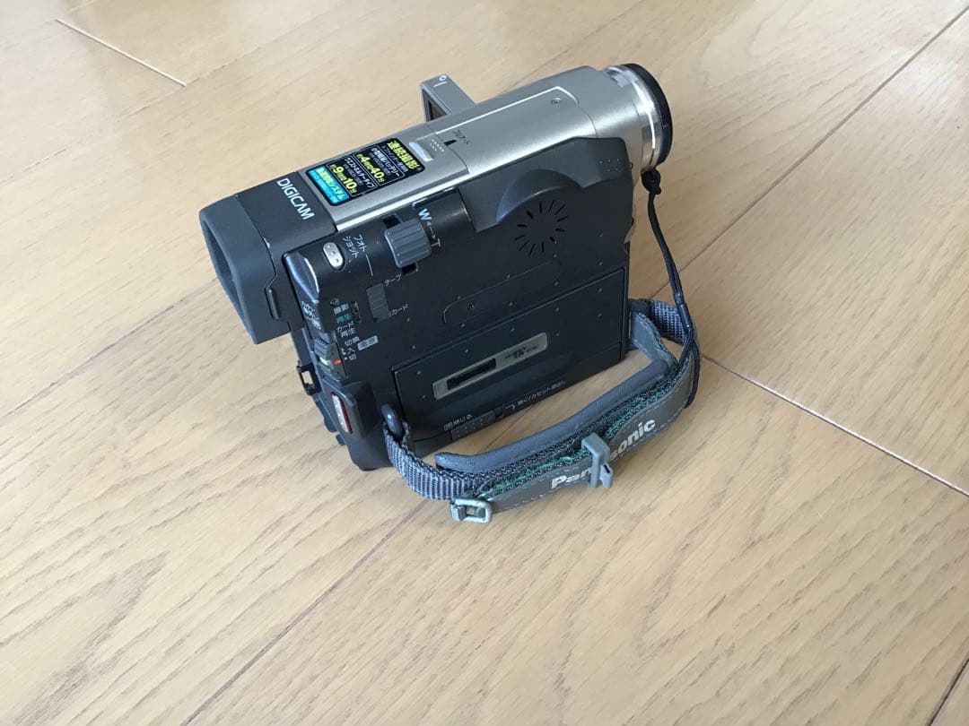 Panasonic ビデオカメラ　NVーC5