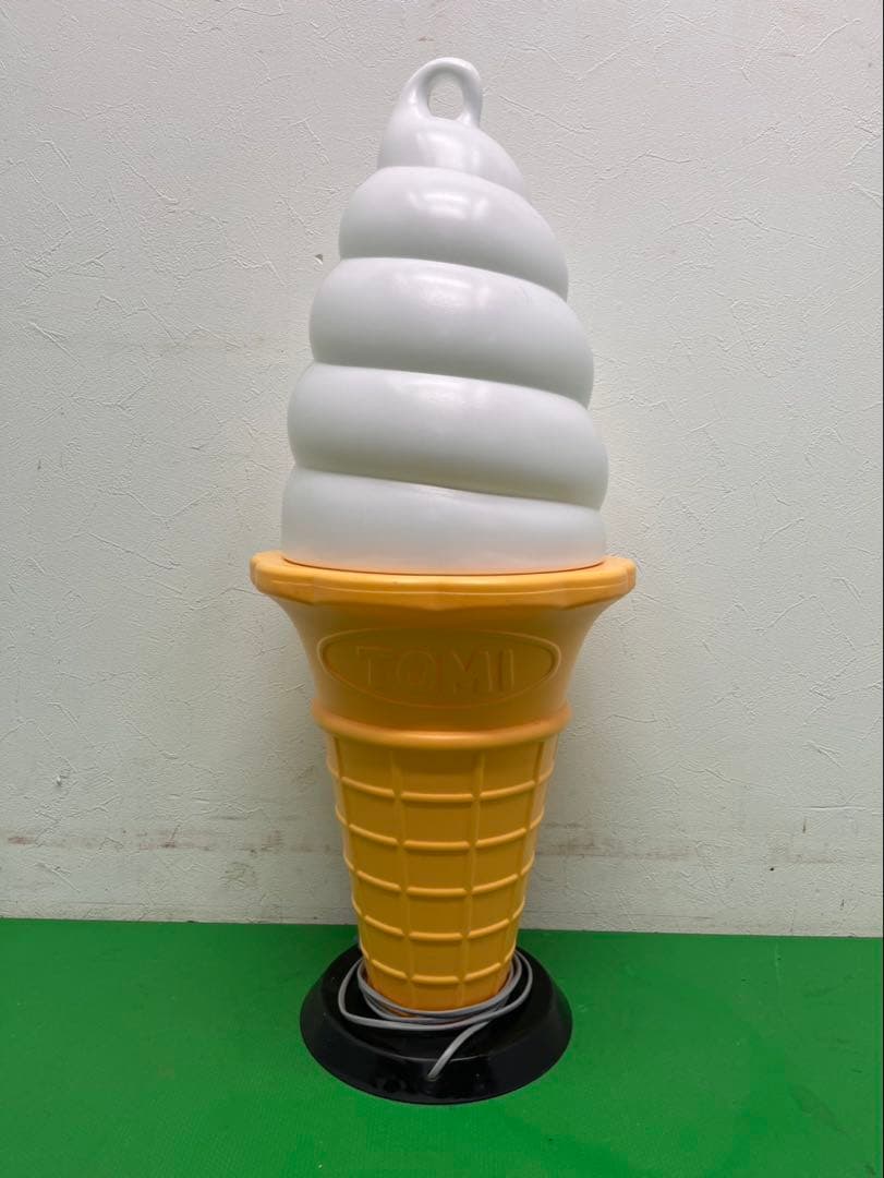 TOMI スジャータシルクアイス　ソフトクリームオブジェ あんどん大　点灯式
