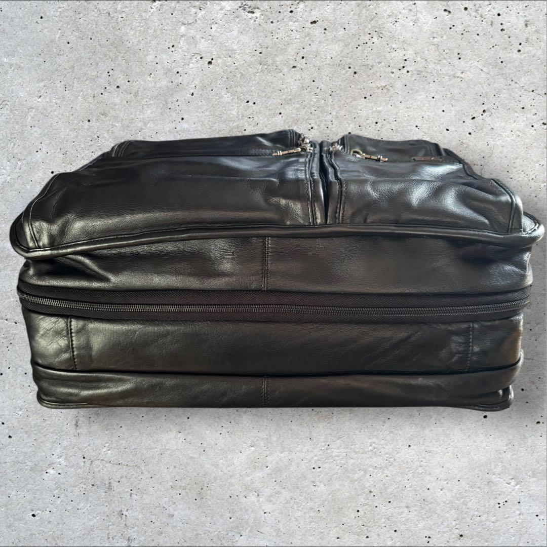 TUMI ミディアム エクスパンダブル オーガナイザー ブリーフ オールレザー