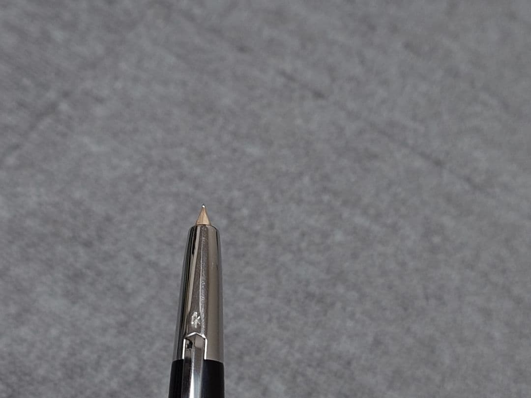 2代目キャップレス　万年筆