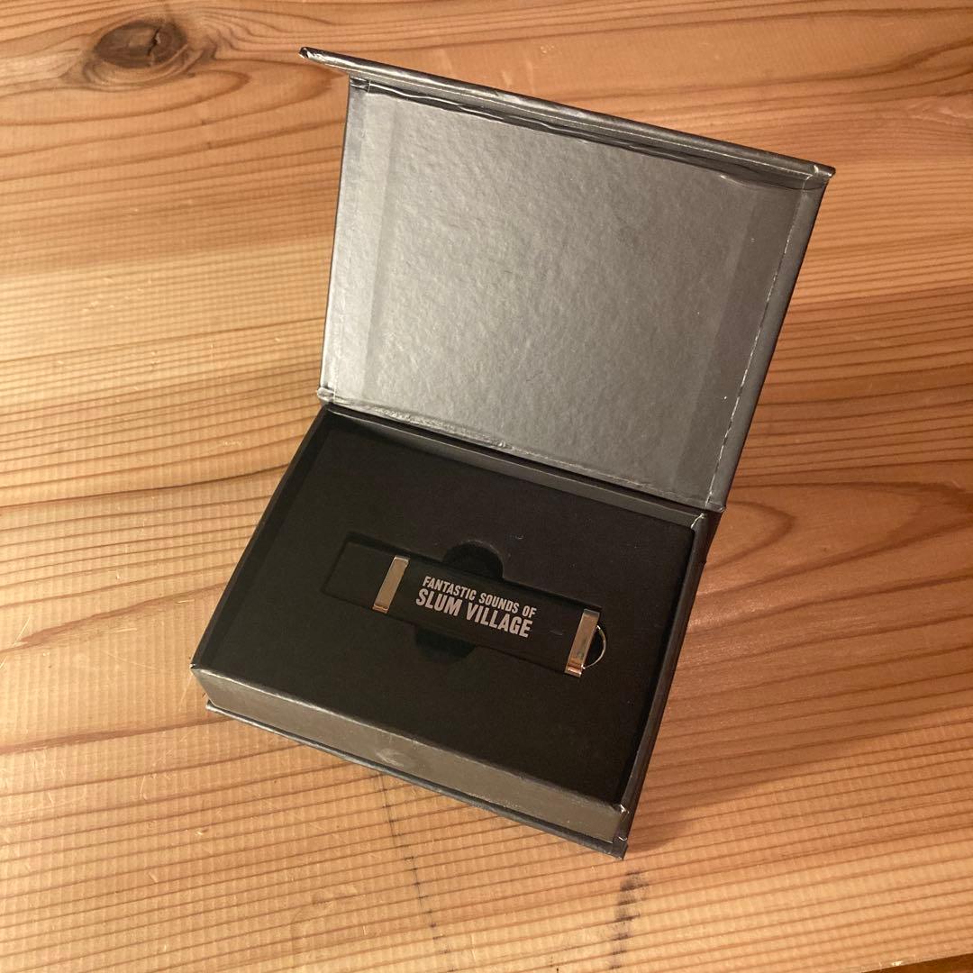 SLUM VILLAGE プロダクションキット USBメモリ