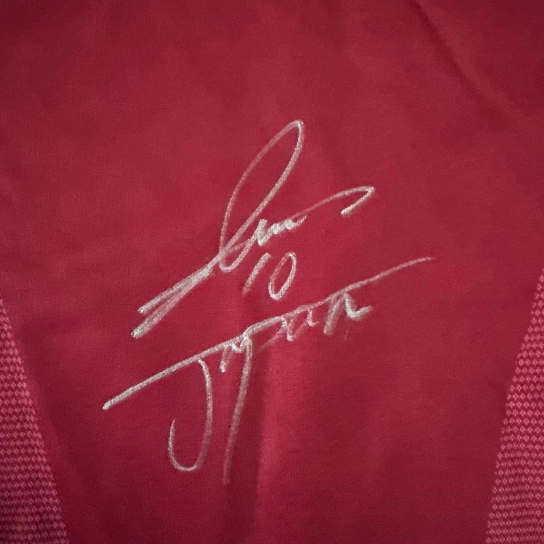 【新品・未着用】中村俊輔選手　サイン入りジャージ、パンツ、靴下、ボールセット