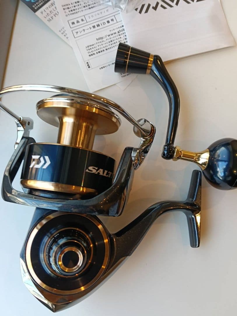 新品 未使用 DAIWA SALTIGA 18000-Pスピニングリール