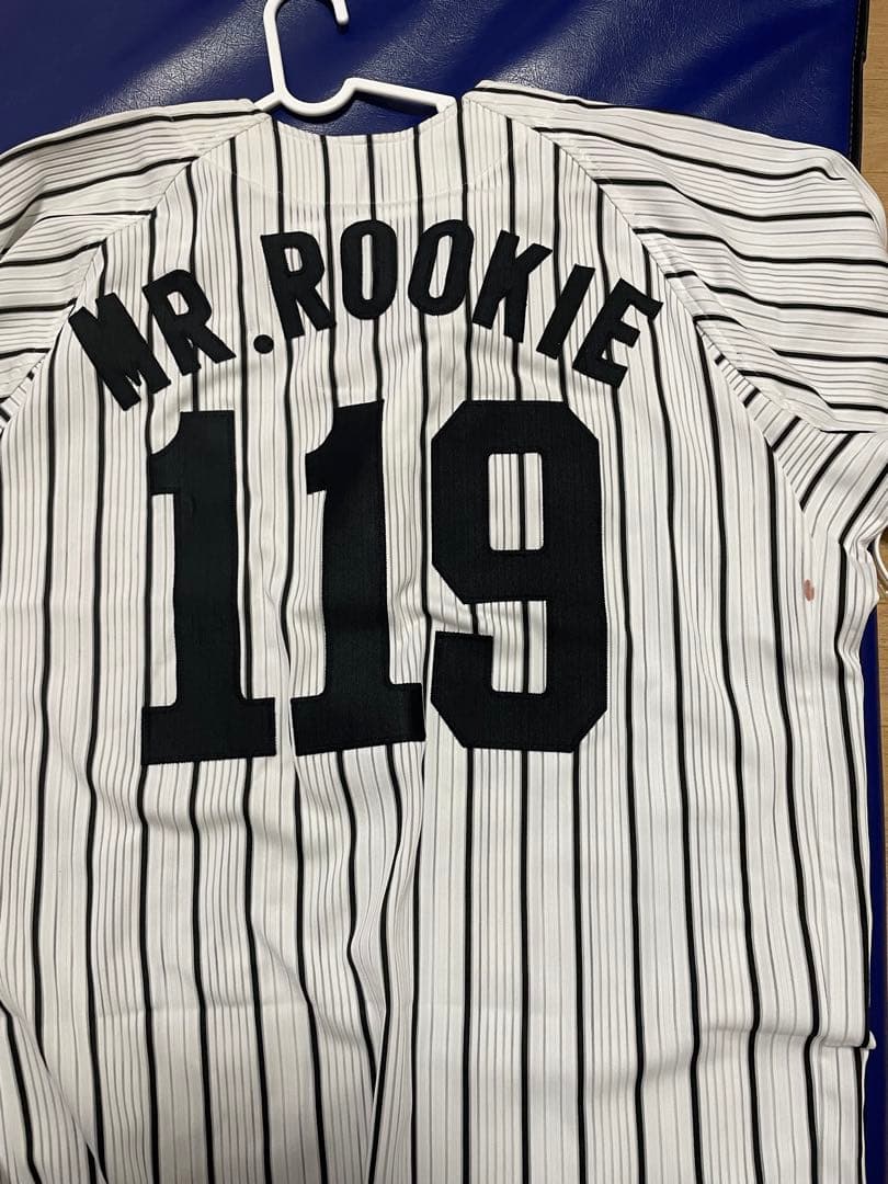 阪神タイガースMR.ROOKIE ユニフォーム 119