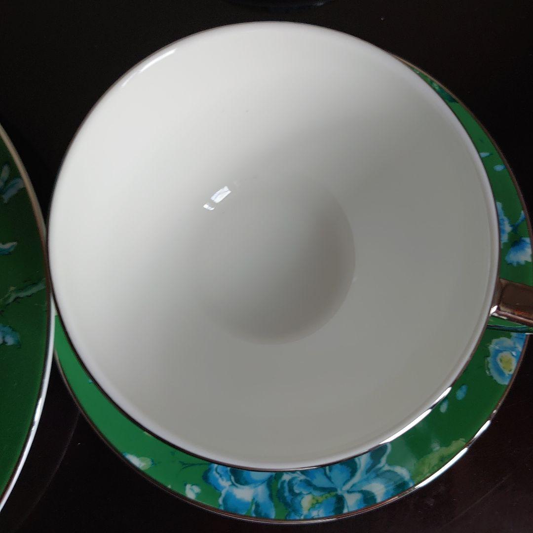 ウェッジウッド緑色 花柄 陶磁器 食器セット