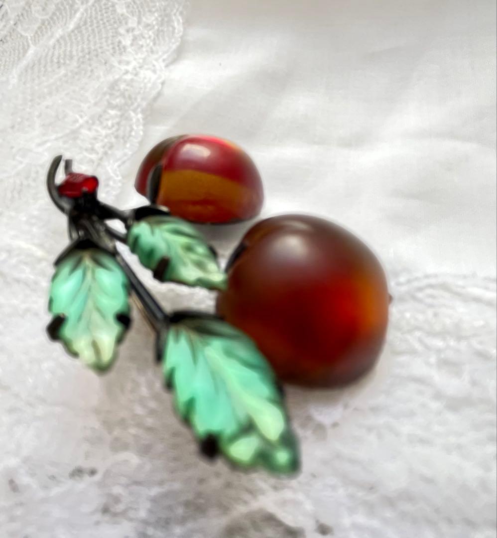 希少 オーストリア フルーツガラス ブローチ チェリー アプリコット ビンテージ