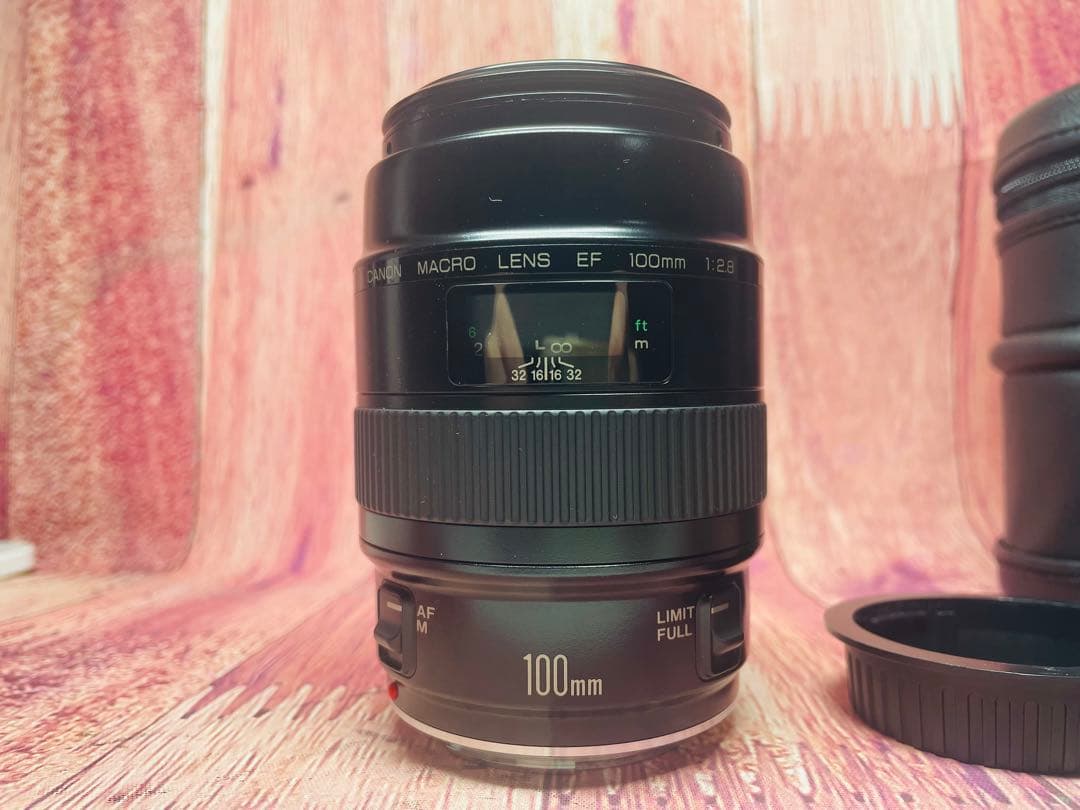 ケース付き Canon 100mm MACRO 1:2.8