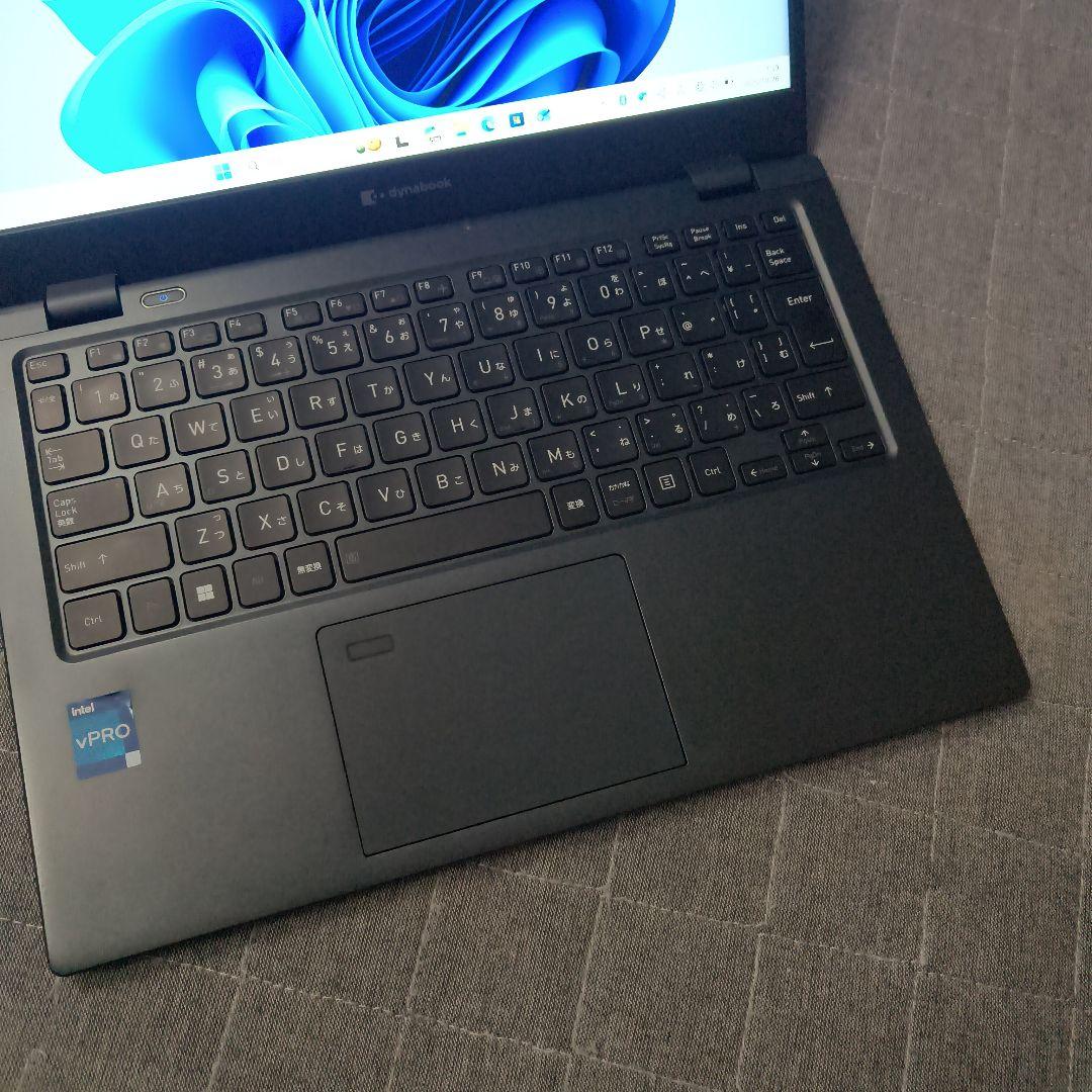 美品 Dynabook 超軽量 驚速 13世代i5 16GB 新品1TB 17