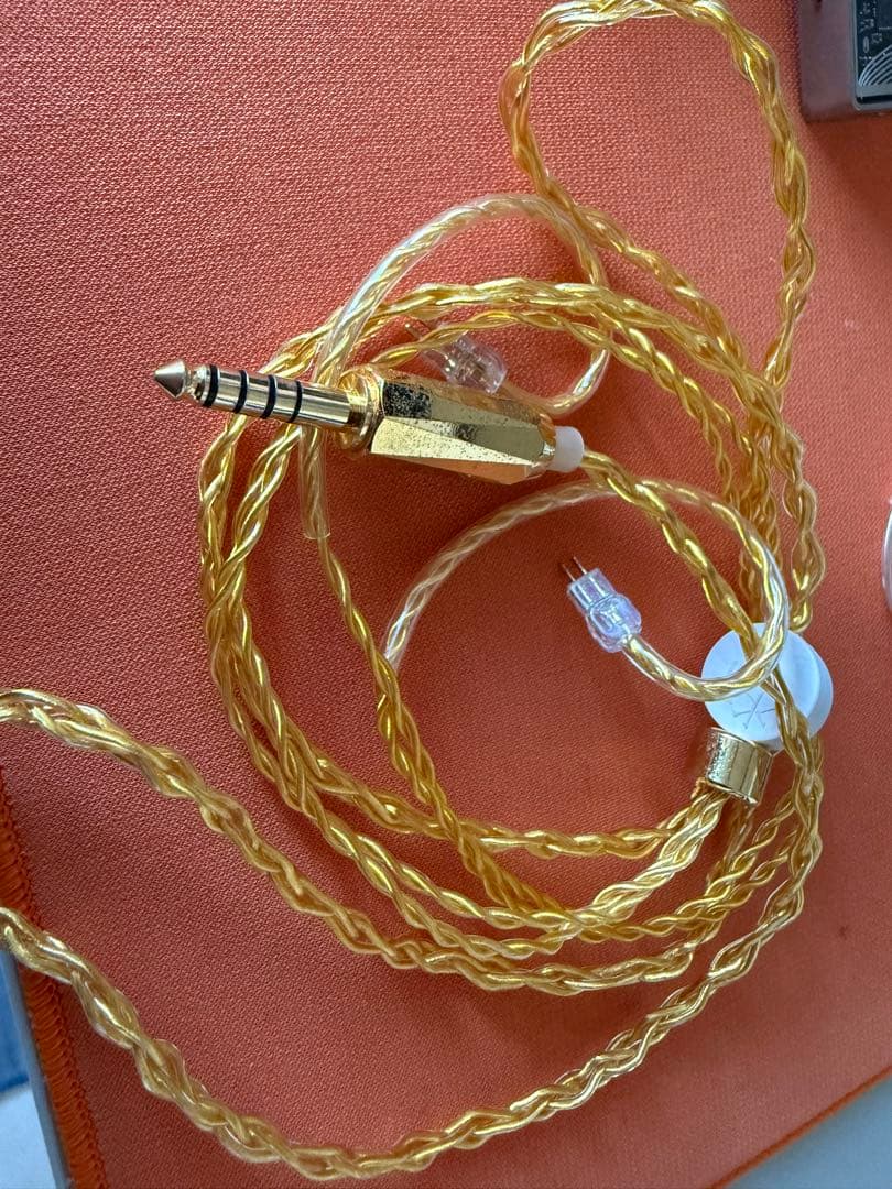 Moondrop DUSK +moon 2Ti D+4.4秋月ケーブル