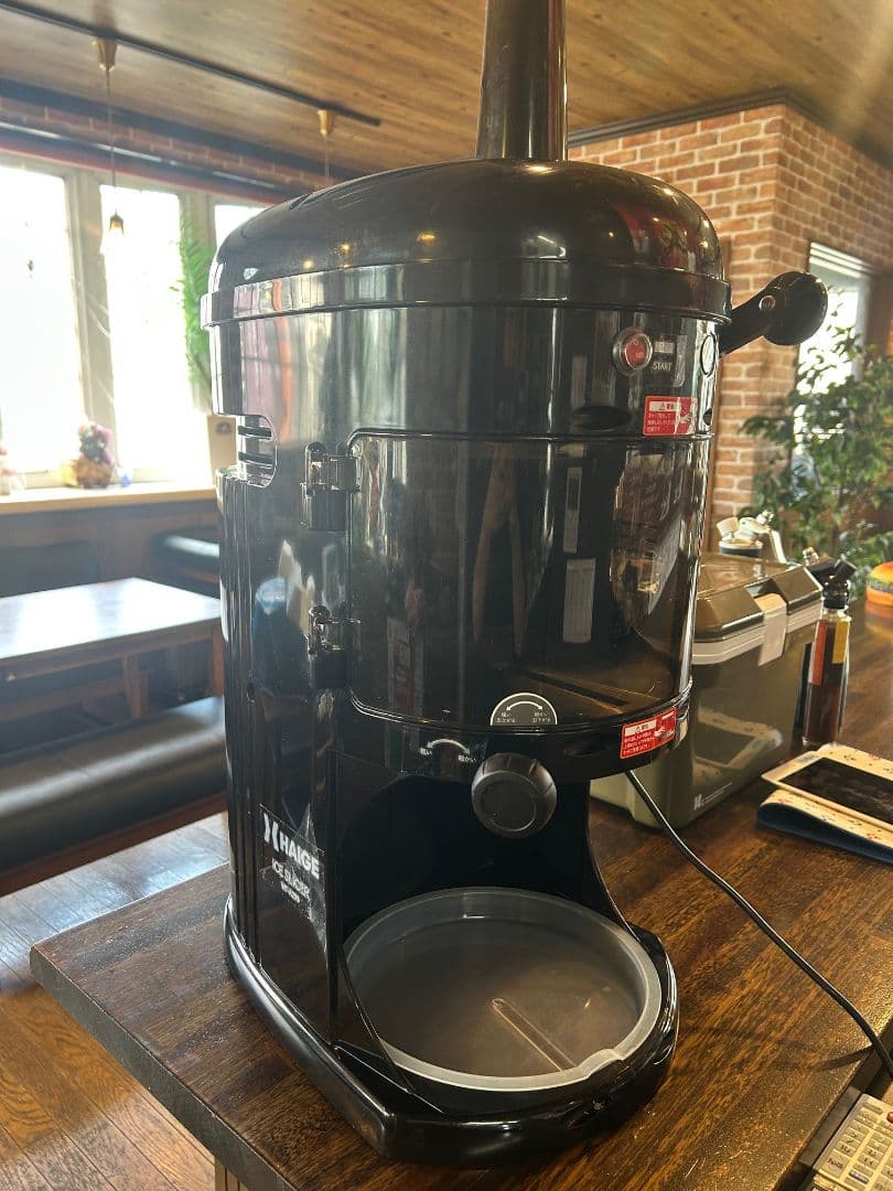 DEEPAK THAPA　業務用かき氷機　HAIGE　ブラック