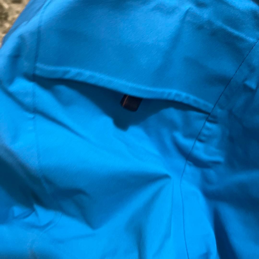 新品Ｍサイズ　高機能ラウドマウスゴルフメンズダントツ撥水レインウェア　ブルー