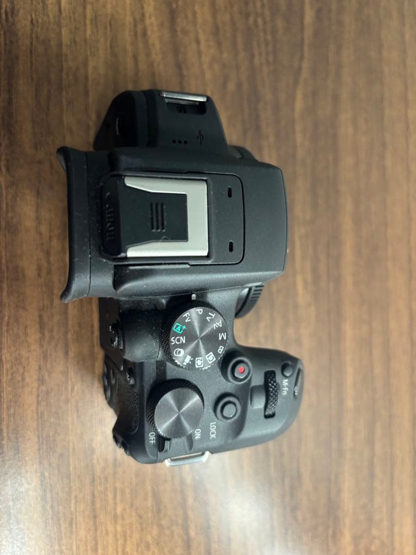 Canon EOS R10 ミラーレスカメラ