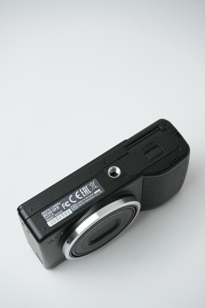 [極美品] [ショット数1,422] RICOH リコー GR III GR3