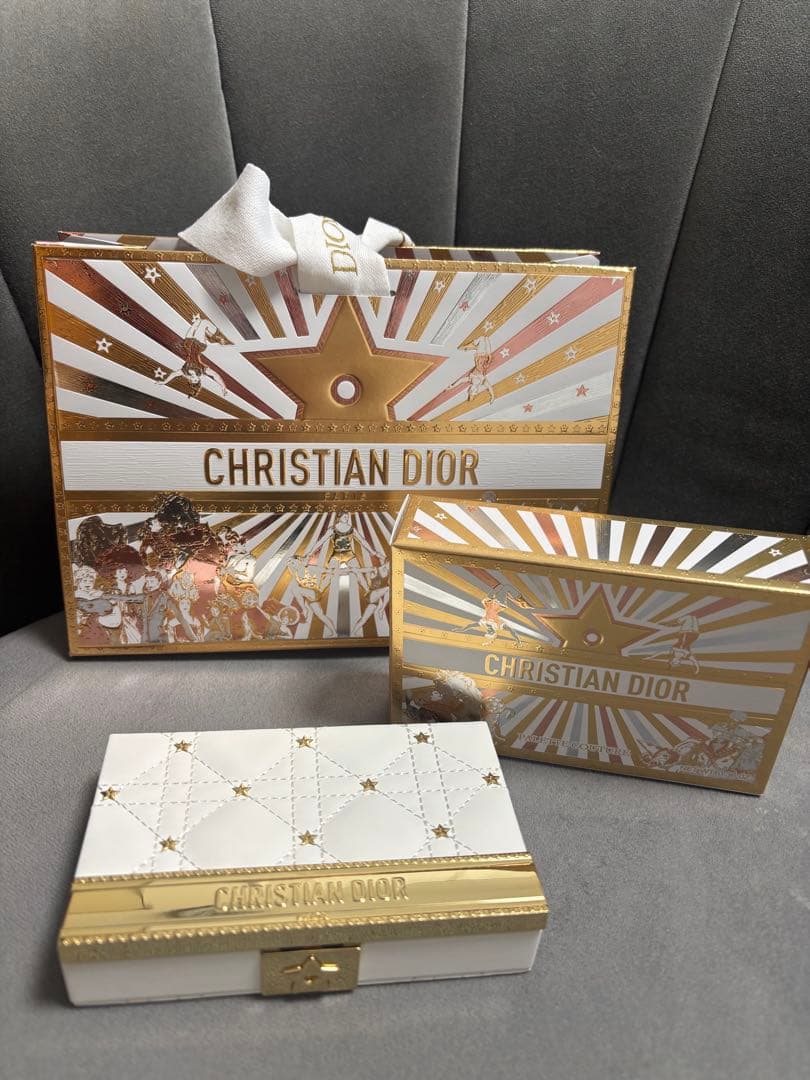 Dior クチュール アイ パレット ホリデー コレクション 2025