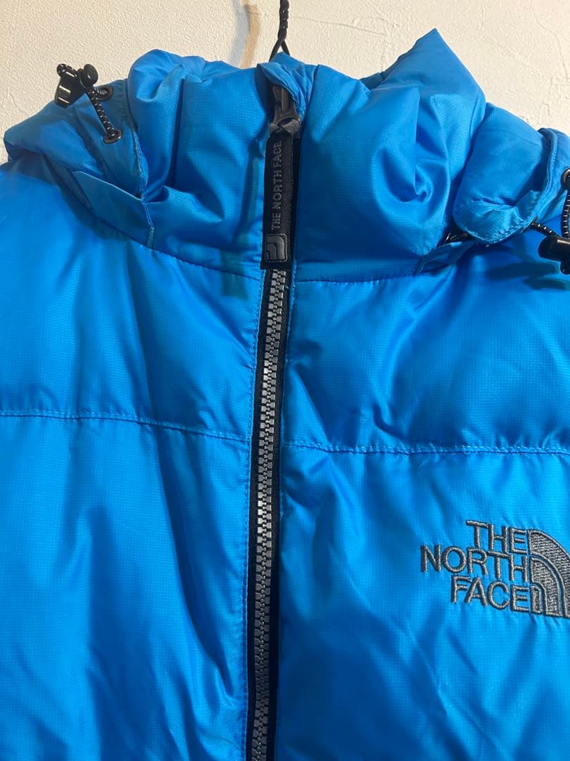 THE NORTH FACE フード付きダウンベスト 青