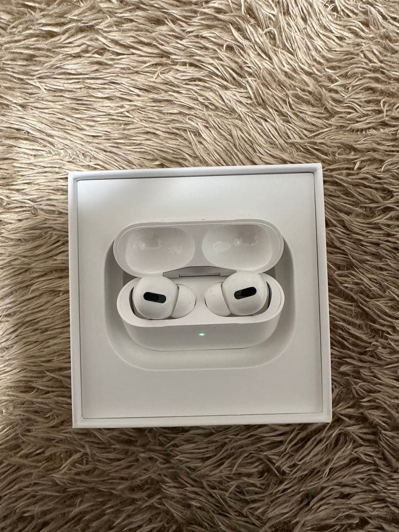Apple AirPods Pro　第一世代
